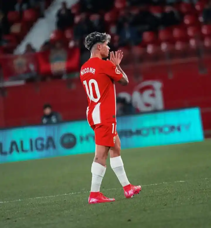 Image from ÁreaRojiblanca_WhatsApp: 🕵️♂️ *RUMORES* 🕵️♂️ 🚨 Nico Melamed se estaría replanteando conti...