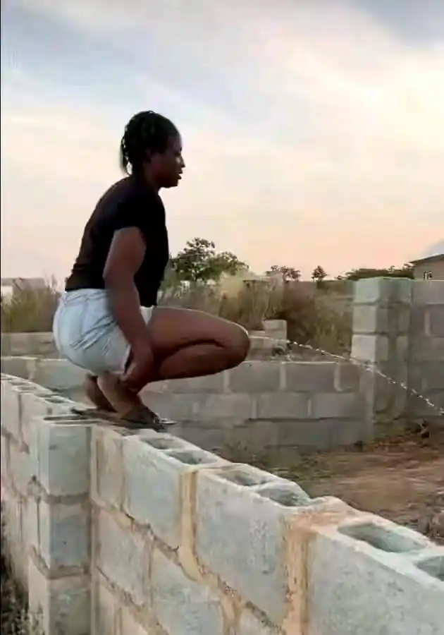 Image from ADMOSKIDO: *this is how we settle feuds here at eMbundane sigada phezu kwedurawal...