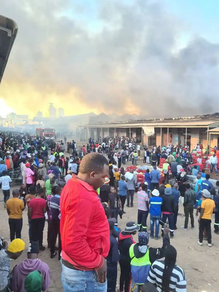 Image from MR LESLEY NOVELS, STORIES ,CHIKAPA ,CHINAMWALI BEDROOM LESSONS, JOKES: Approximately 20 shops were destroyed by a fire in Harare’s CBD on Leo...
