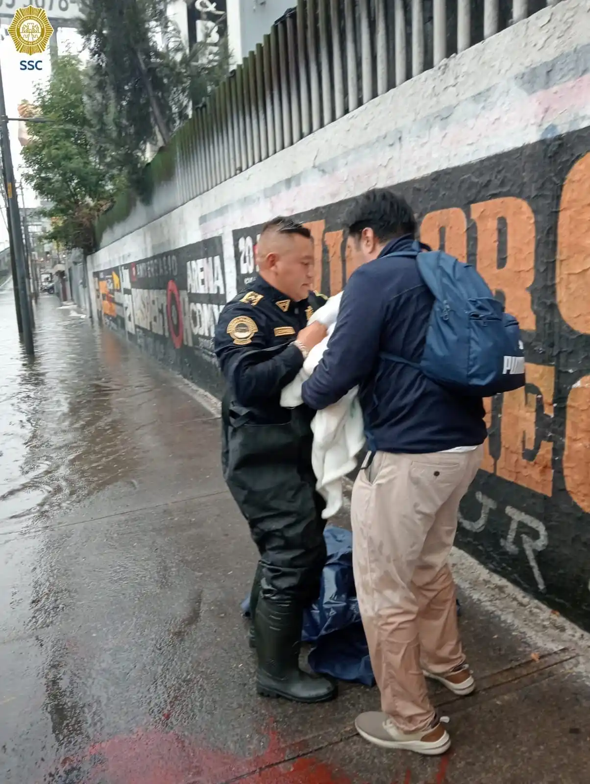 Image from Secretaría de Seguridad Ciudadana de la Ciudad de México: https://goo.su/vEm2Zi Tlaloque 2025 l En el Periférico y la Avenida Mé...
