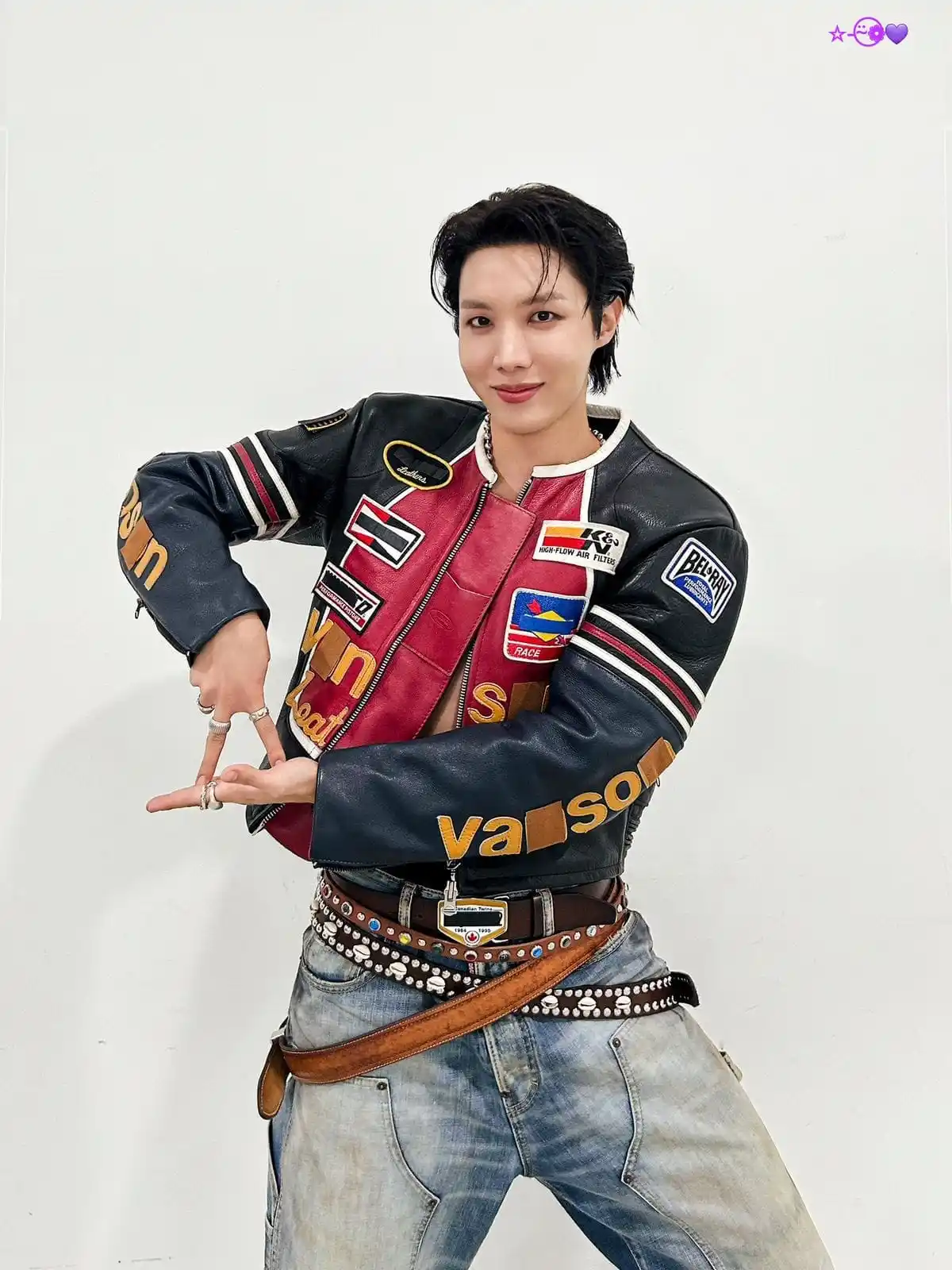 Image from BORAHAE EMPIRE 💜⟬⟭💜: > JHOPE INSTAGRAM CHANNEL UPDATE ☆-⍨⃝❁💜 ❝◟✿◞❞ *"A special gift for...