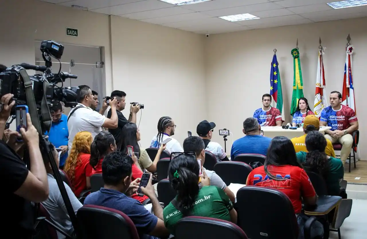 Image from MPAM | Ministério Público do Estado do Amazonas: *MPAM reúne autoridades e associações em Parintins para combater ocupa...