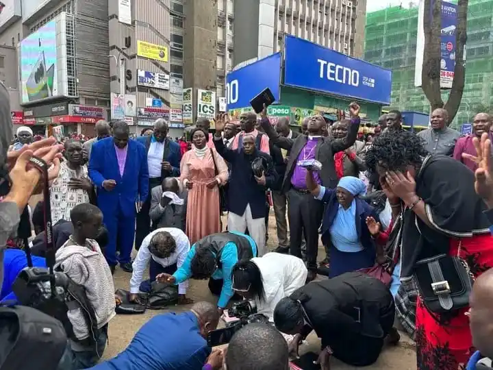 Image from KENYA ON WATCH 🇰🇪: UPDATE: Over section of church leaders gathers outside the National Ar...