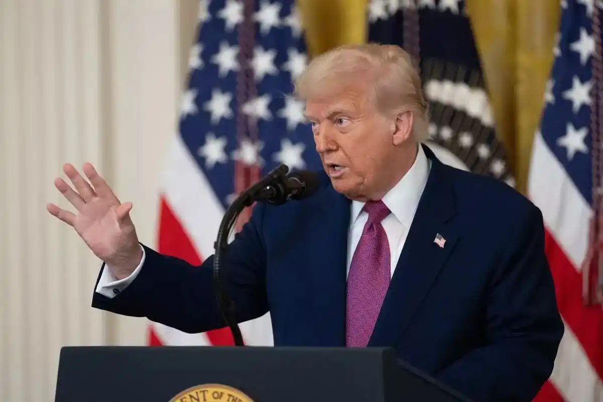 Image from Onedio: ABD Başkanı Trump, İran’daki üç nükleer tesise düzenlenen hava saldırı...