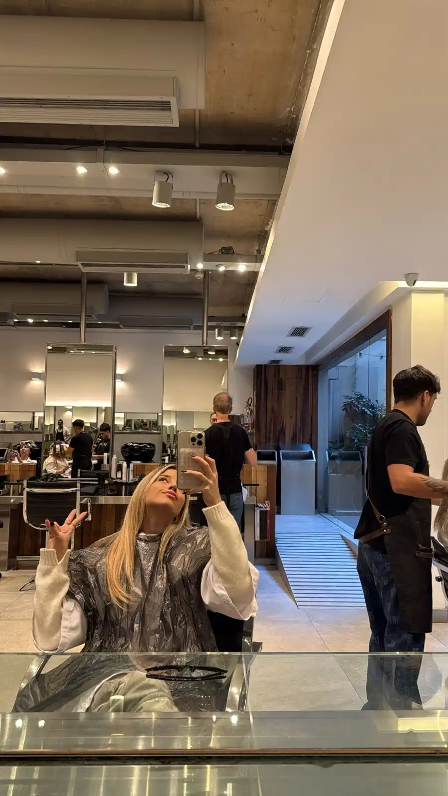 La Zoeneta 💅🏻 post
