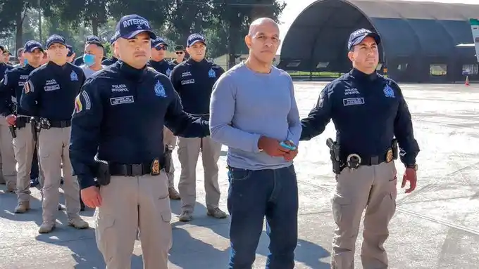Image from NOTICIAS VENEZUELA: ATENTOS. Álvaro, el hermano de Piedad Córdoba, se la juega ante la jus...