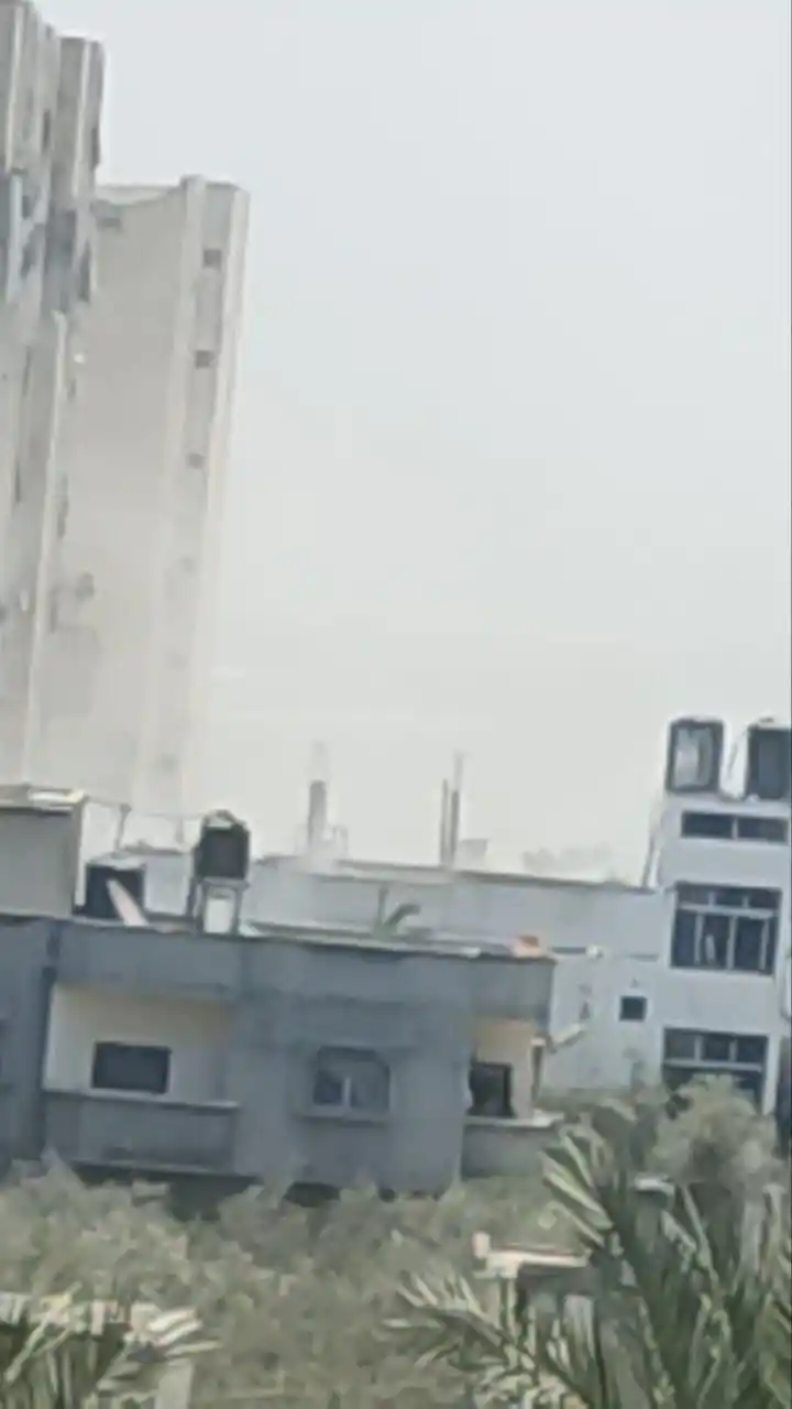 Image from Quds News Network: BREAKING: Israeli warplanes bombard the vicinity of Ein Jalout Towers ...