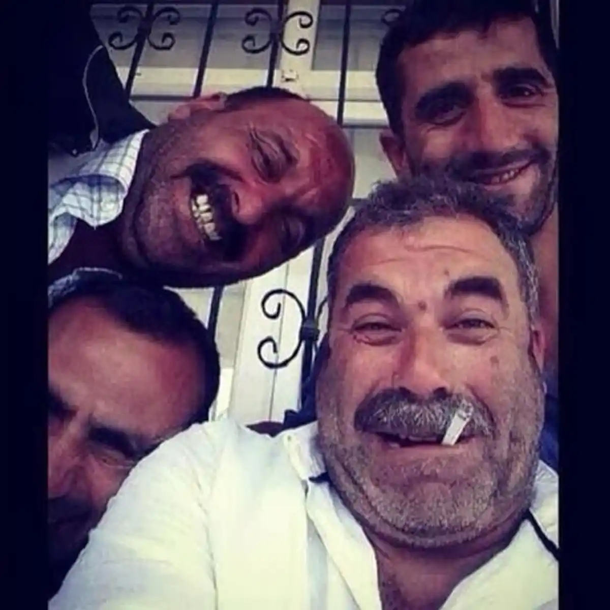 Image from Onedio: Bugün Dünya Selfie Günü....