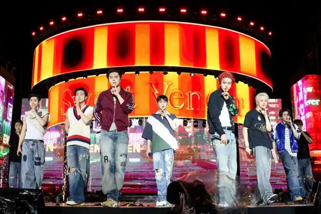 Image from ENHYPEN UPDATE ♡ ONE TWO CONNECT: *🩶 ENHYPEN ARTICLE UPDATE 🩶* ENHYPEN Habiskan Tiket di Tempat Terbe...