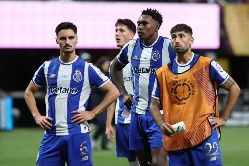 Image from A BOLA: FC Porto no Mundial de Clubes: o dinheiro que já entrou nos cofres e o...