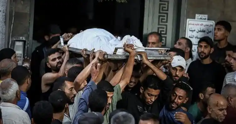 Image from Tim İstişare: İsrail işgal birlikleri Gazze’de insani yardım bekleyen sivillere ateş...