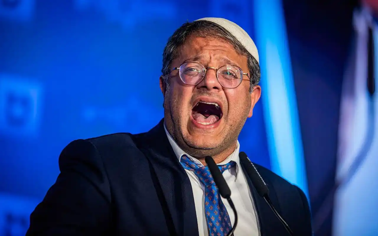 Image from Quds News Network: Itamar Ben-Gvir: "We will not allow Al Jazeera and the spies disguised...
