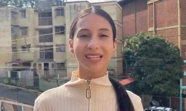 Image from NOTICIAS VENEZUELA: Madre de la periodista Nakary Mena pidió evaluación médica urgente por...