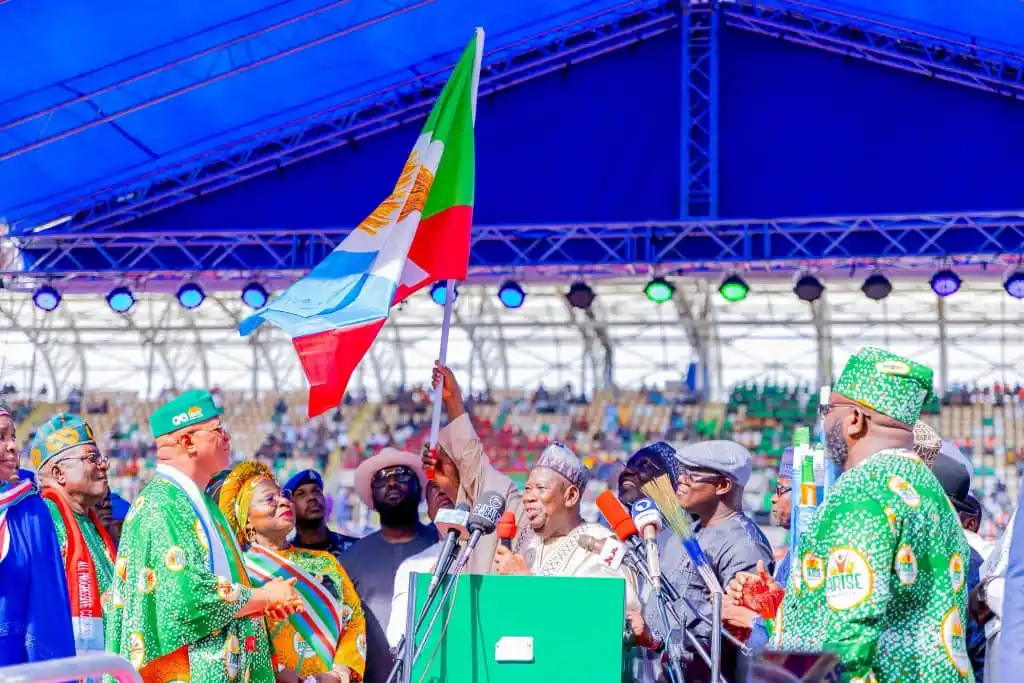 Image from TheCable: *PHOTOS: Shettima, Akpabio, Ganduje, Sanwo-Olu welcome Umo Eno to APC*...