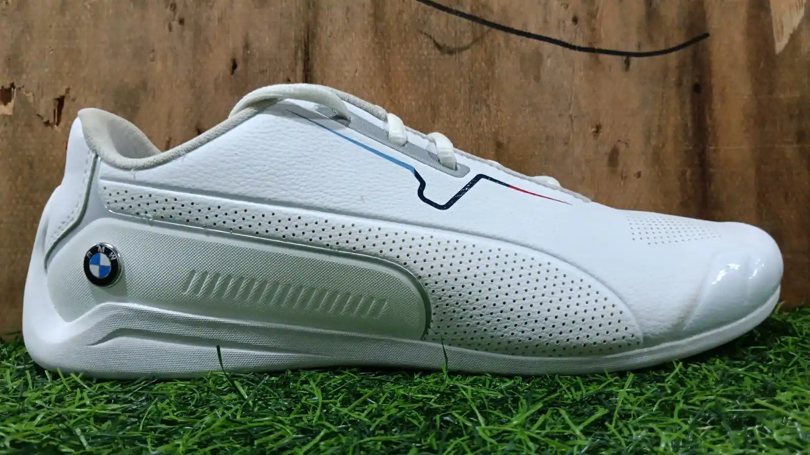 Image from Aaimz Enterprises: Puma uk 8 MRP 8000 offer price 2400 online order 7506536014...