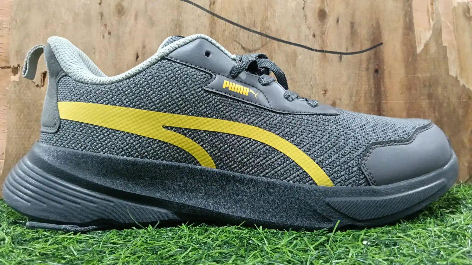 Image from Aaimz Enterprises: Puma uk 9 MRP 4600 offer price 1600 online order 7506536014...