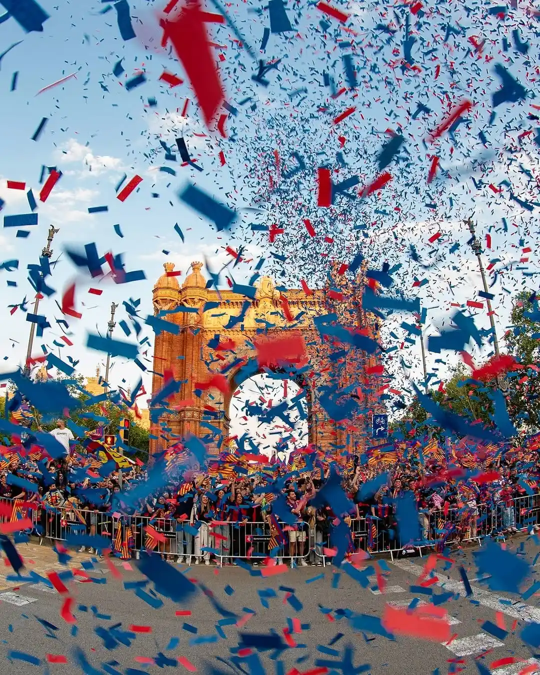 Image from 90min | Barcelona (BR): Saudade de comemorar um título...nem parece que ganhamos 'só' três na ...