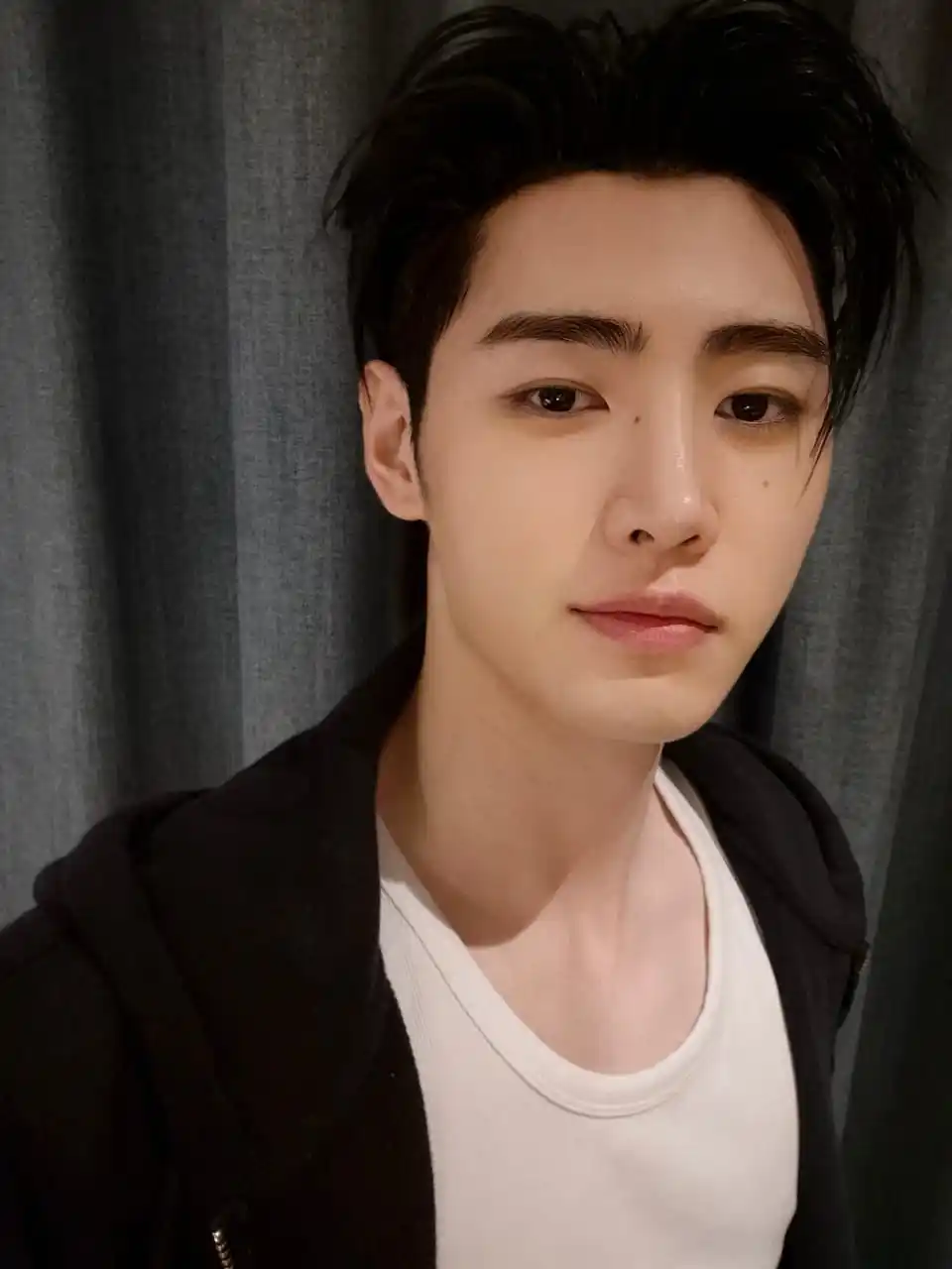 Image from 𝐄𝐍𝐇𝐘𝐏𝐄𝐍 𝐂𝐇𝐀𝐍𝐍𝐄𝐋 𝐔𝐏𝐃𝐀𝐓𝐄: 「 ✦ *SUNGHOON WEVERSEOFFICIAL UPDATE* ✦ 」  🐧: It's fun to have a conc...