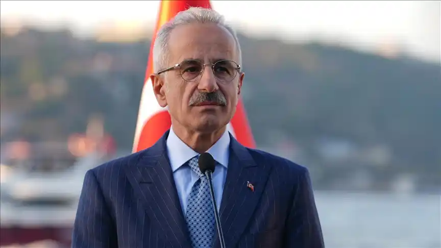Image from Onedio: Ulaştırma ve Altyapı Bakanı Uraloğlu:   "Türkiye'nin, trafik cezaların...