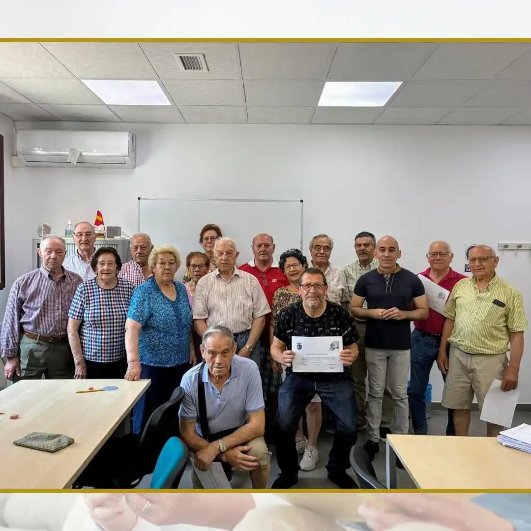 Image from Ayuntamiento de Recas: Hoy hemos celebrado una nueva entrega de diplomas del Taller de Memori...