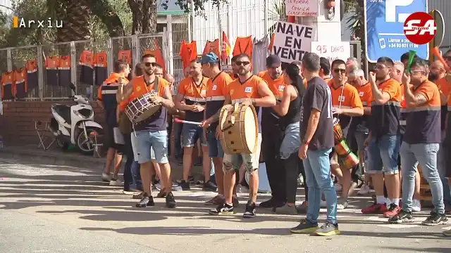 Image from Sant Andreu TV: SANT ANDREU TV i DIARI DE SANT ANDREU INFORMEN La plantilla d'RdM rebu...