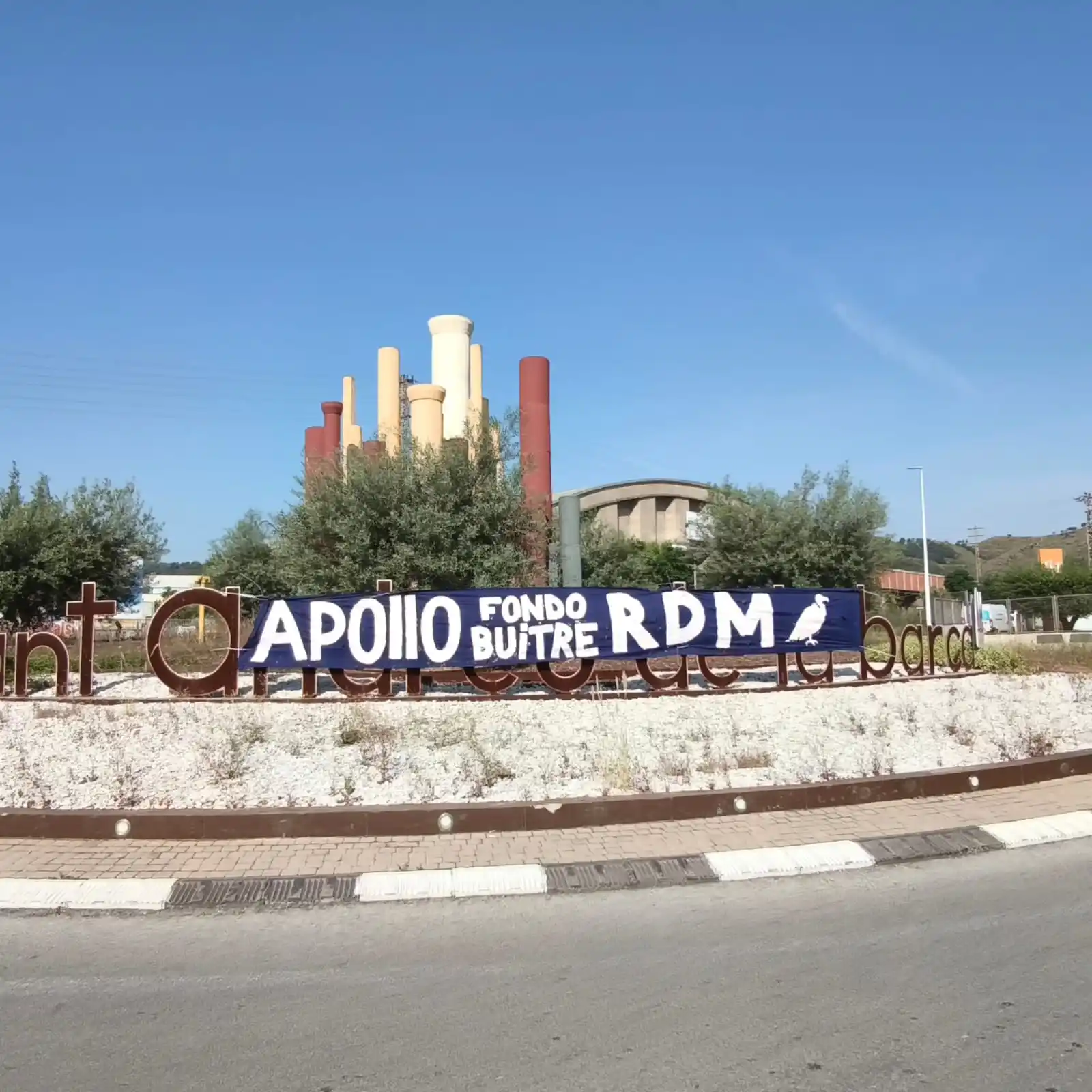 Image from Sant Andreu TV: SANT ANDREU TV I DIARI DE SANT ANDREU INFORMEN Marxa lenta dels treba...