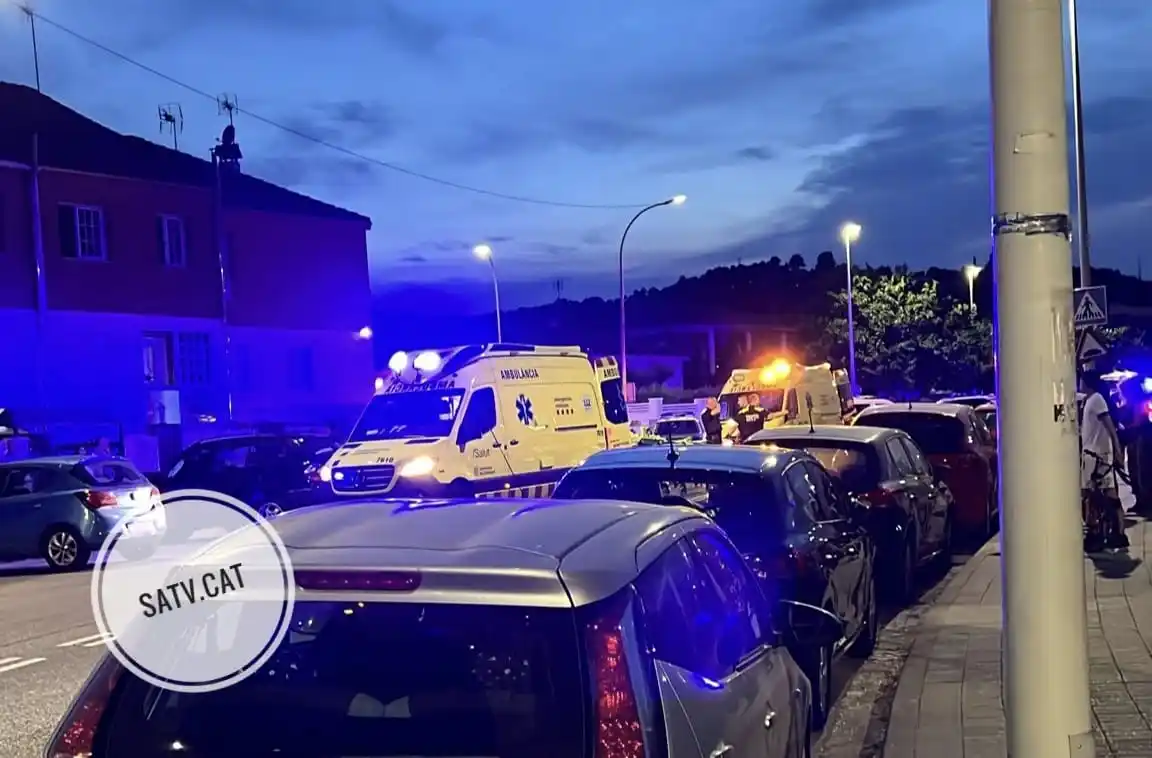 Image from Sant Andreu TV: SANT ANDREU TV INFORMA  *Tres ferits en estat menys greu en un atropel...