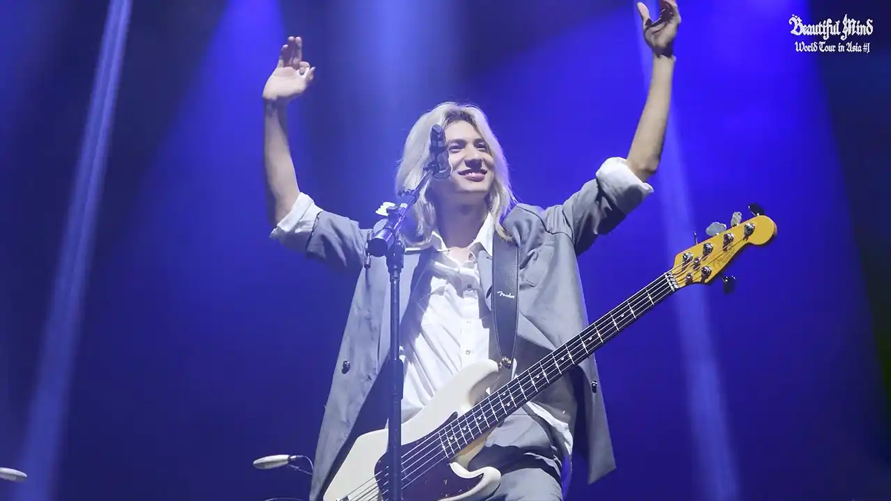 Image from Gaon & Xdinary Heroes Daily Update ✨: Xdinary Heroes(엑스디너리 히어로즈) <Beautiful Mind> World Tour in Asia <a clas...