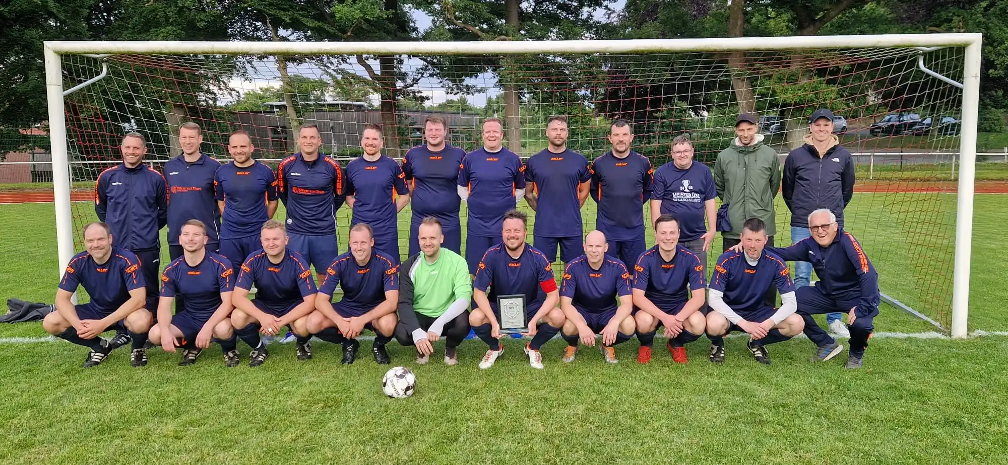 Image from TSV Frisch auf Stotel : 🏆 Kreismeister 2025 – was für ein Spiel! ⚽🔥  Unsere Ü32 der SG Landw...