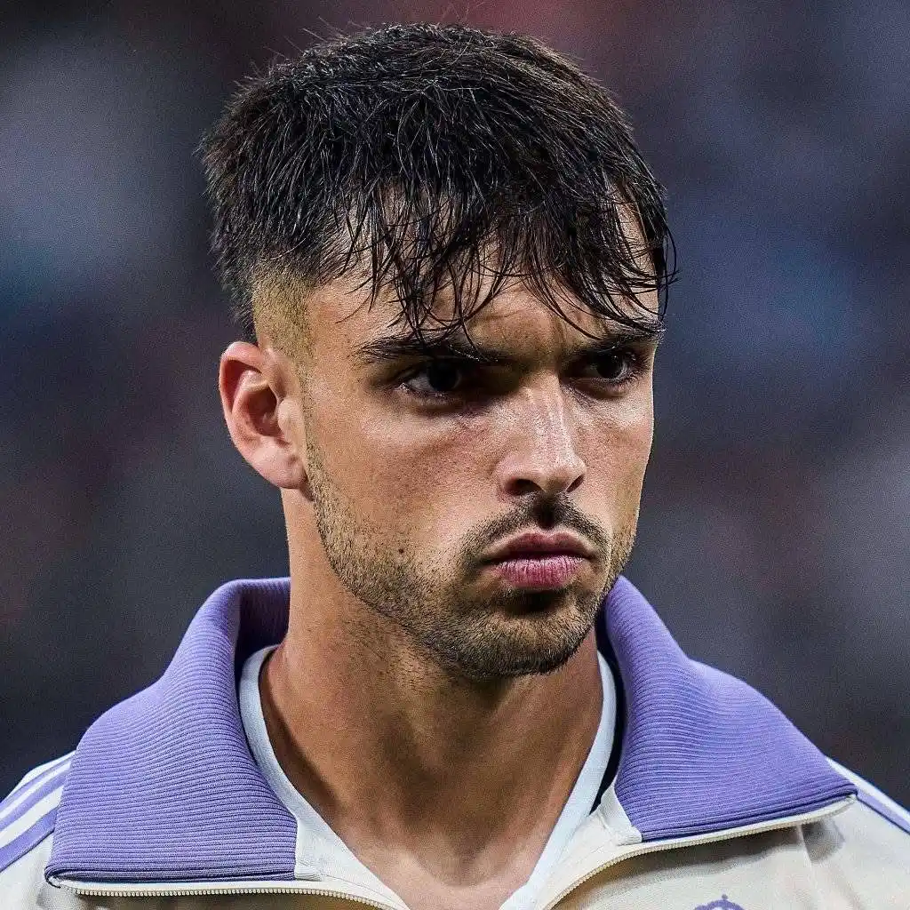 Image from Viva Real madrid: ‏🚨💣 عـاجل - كوبي | تم الإتفاق بين ريال مدريد وراؤول أسينسيو على تجدي...