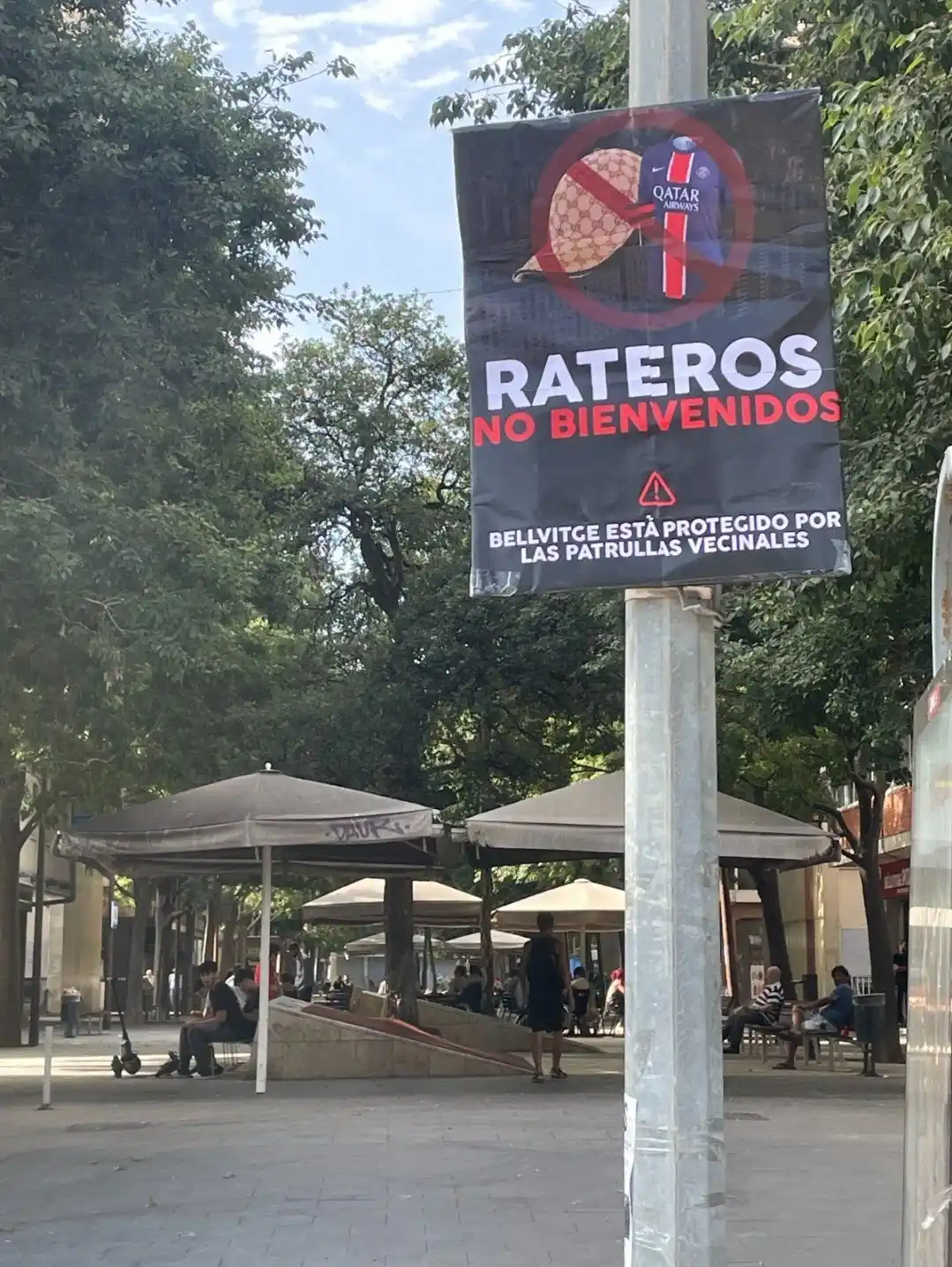 Image from Samurái de Occidente: 📸📍Carteles aparecidos en <a class="text-blue-500 hover:underline cur...