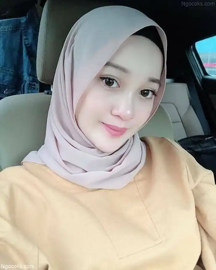 Image from CEKERBABAT (cewe kerudung boba padat): *CERITA D£WASA "RESAH GELISAH"*   Tak terbayangkan aku bisa berbuat se...