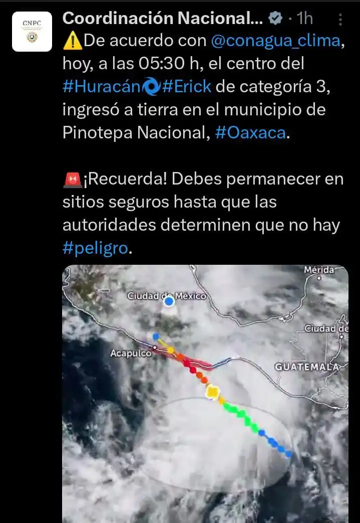 Image from RISCO • EN VISTO ✅ ✅: ⚠️ Erick tocó tierra en categoría 3 en Pinotepa Nacional, Oaxaca... Ma...