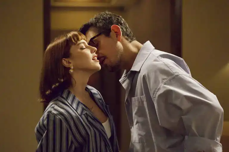 Image from Famosos, Novelas, Realities e Muito Mais | F5: *Uma pequena lista das coisas que andam irritando em 'Vale Tudo'*. Dos...