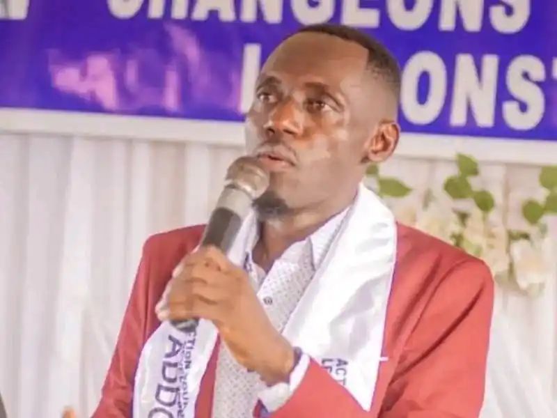 Image from 🚨𝐅𝐎𝐂𝐔𝐒 ±243 𝐓𝐄𝐋𝐄𝐕𝐈𝐒𝐈𝐎𝐍🚨: 🔴🇨🇩RDC-LAMUKA: "Je donne 2,5/ 10 au gouvernement Sumwina. Une année...