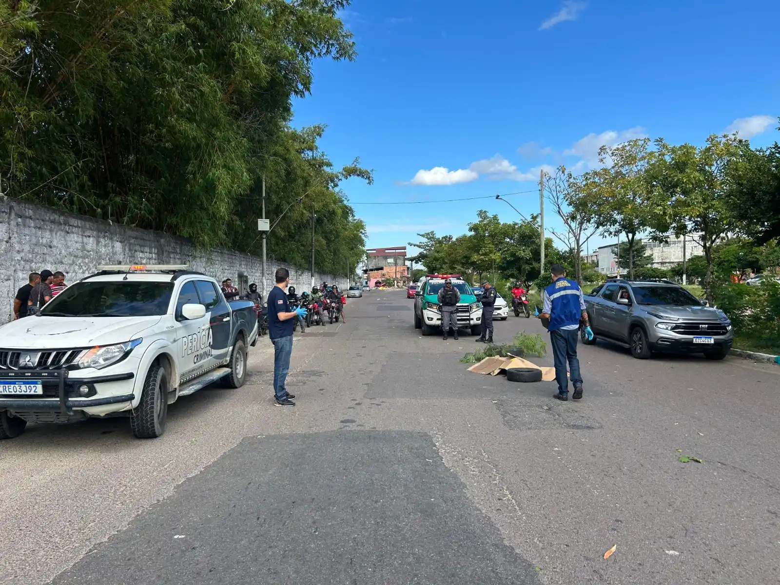 Image from g1 AM: *Homem é morto a tiros após perseguição na Zona Sul de Manaus* - glo.b...