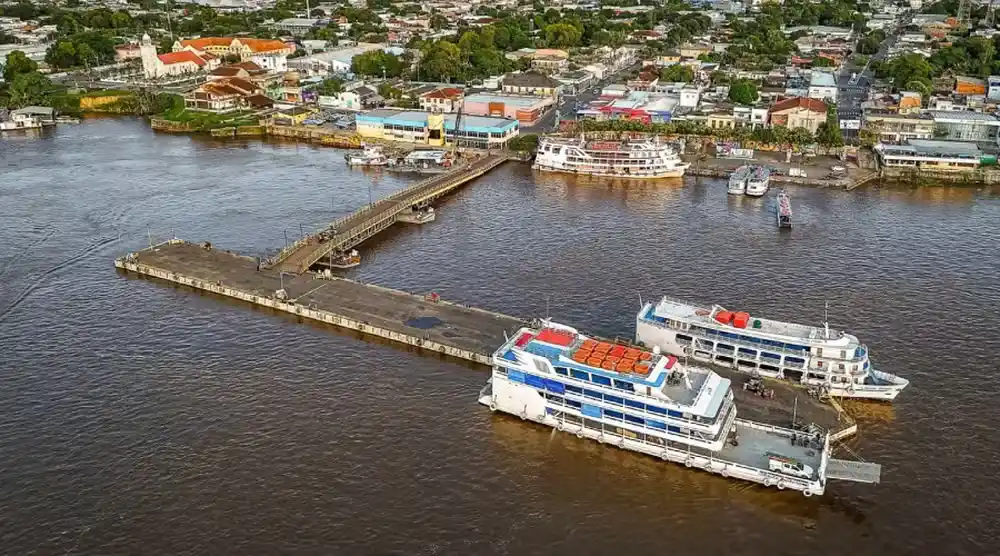 Image from g1 AM: *Porto de Parintins será ampliado para receber navios maiores e cruzei...