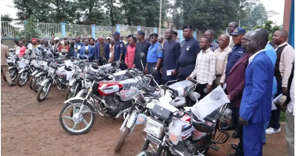 Image from NE JAMAIS TRAHIR LE CONGO 🙏🇨🇩: *RDC🇨🇩||‼️🚨BENI la MONUSCO offre 32 motos aux chefs de quartiers po...