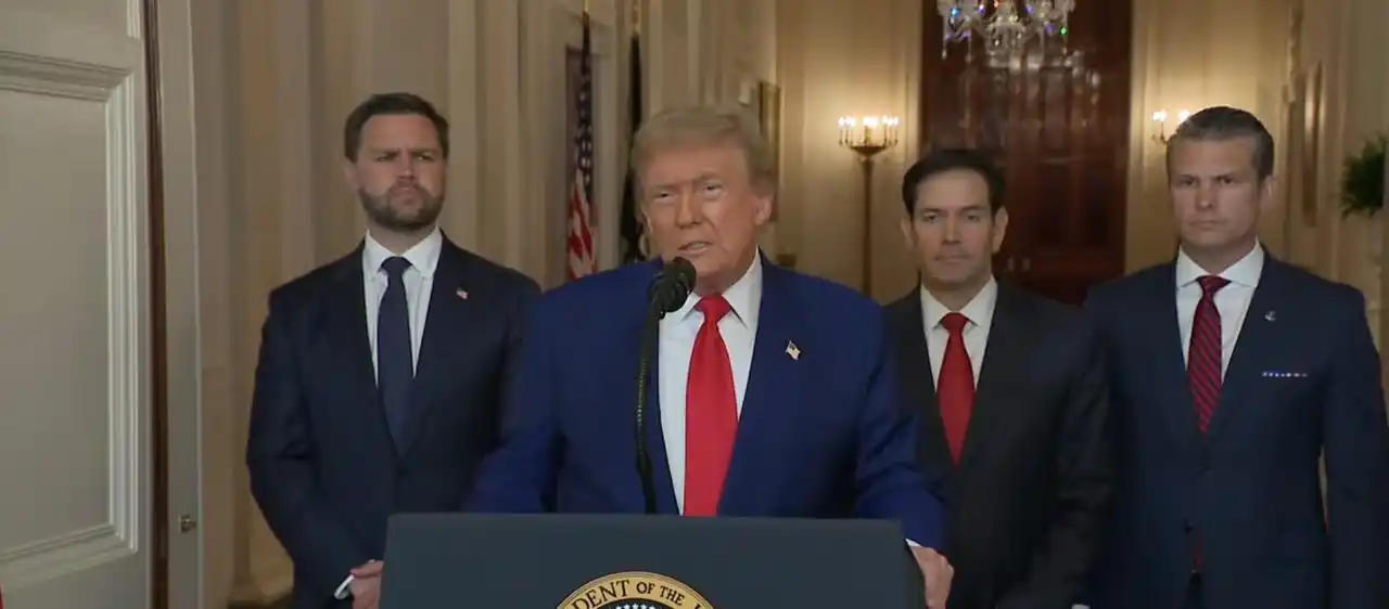 Image from TRPrensa: ‼️ 🇺🇸 Trump amaga con más ataques contra objetivos en Irán si "la pa...
