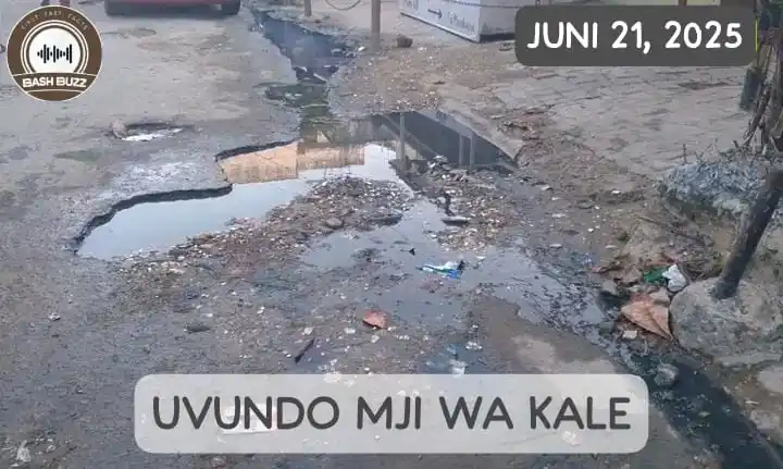 Image from BashBuzz: *UVUNDO MJI WA KALE, MOMBASA* Wakaazi na wafanyabiashara wa Old Town, ...