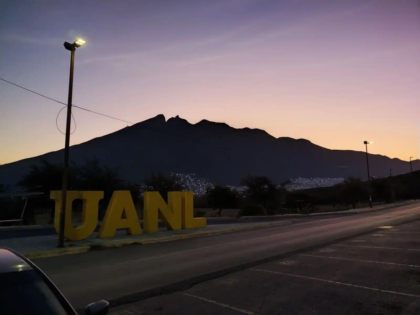 Image from UANL: Desde este rincón de la <a class="text-blue-500 hover:underline cursor...