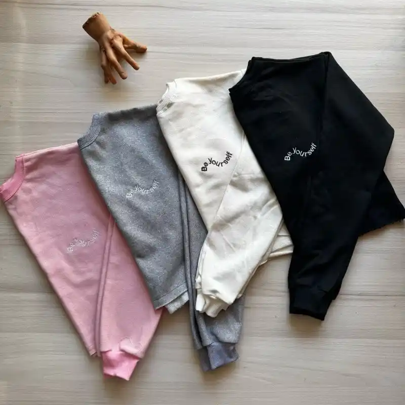 Image from BABI FINDS: 🔥 Kit 2 Blusa de Frio Feminino Cropped Moletom Bordado Felpudo Algodã...