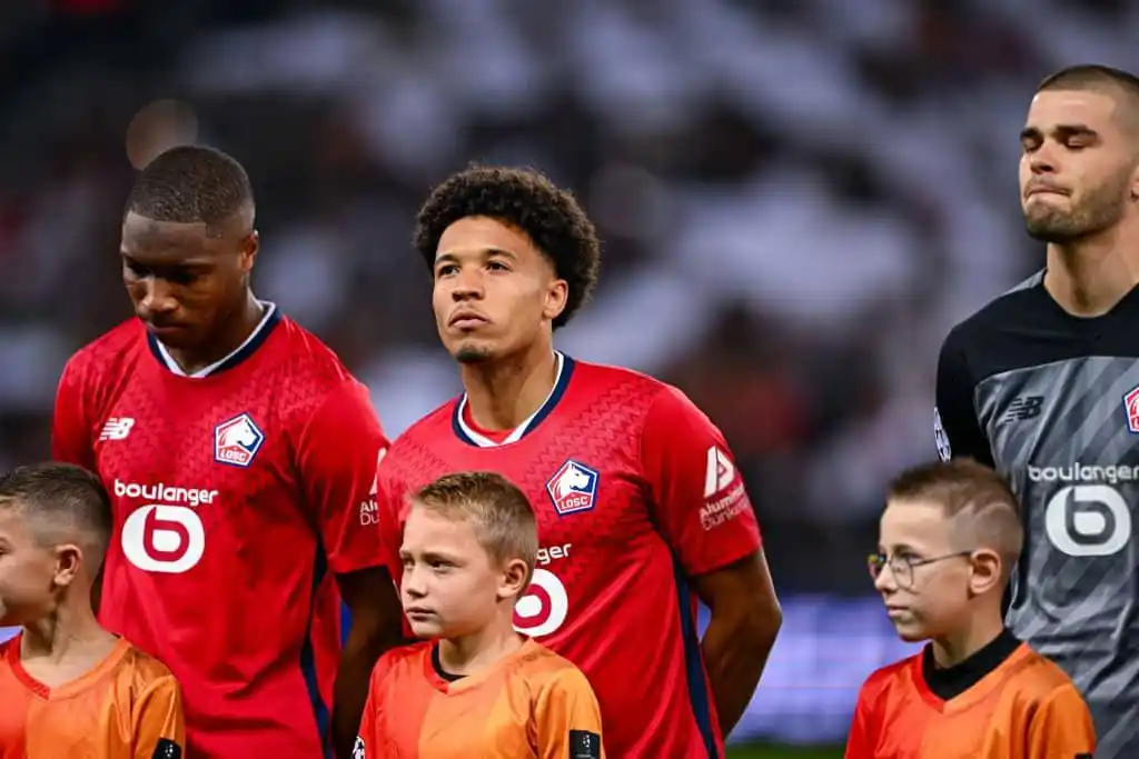 Image from GLOBAL SPORTS NEWS ✅: AC Milan are showing interest in Tiago Santos. Lille have reportedly s...