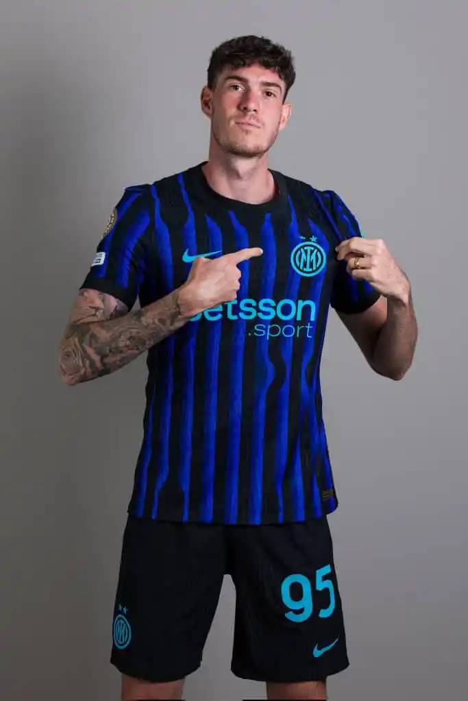 Image from GLOBAL SPORTS NEWS ✅: Bastoni: "We come from a tough season, but we are not here on vacation...