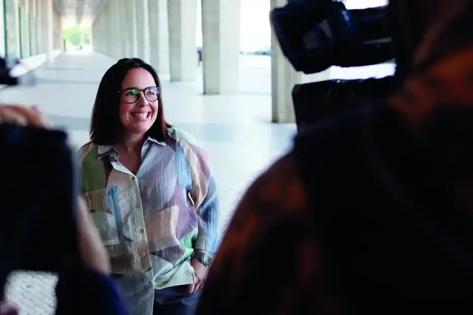 Image from CM Vidas: *Joana Marques e Anjos: humor, doenças, ameaças e muito, muito dinheir...