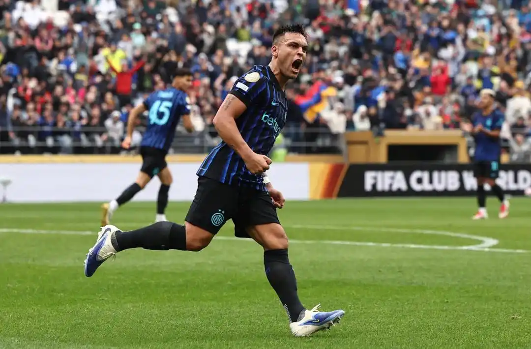 Image from GLOBAL SPORTS NEWS ✅: Lautaro Martínez has scored 10 goals in 10 international matches for I...