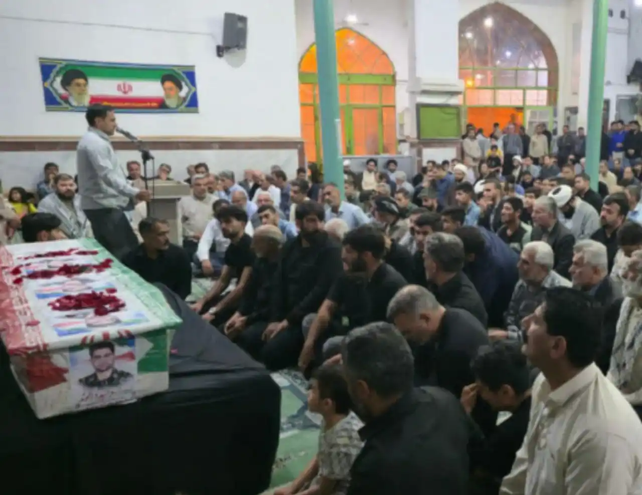 Image from پایگاه اطلاعرسانی زاگرس: 📸 مراسم وداع با پیکر پاک سروان شهید وحید دالوند با حضور گسترده اقشار ...
