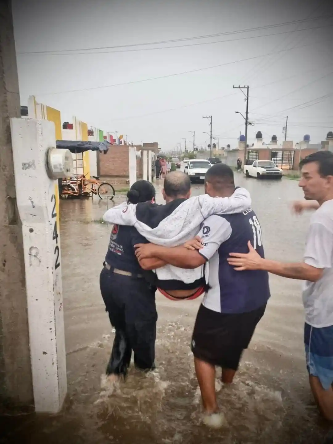 Image from El Sol del Centro 🗞️: ⭕️⚠️ El Gobierno Municipal de San Francisco de los Romo atiende la eme...